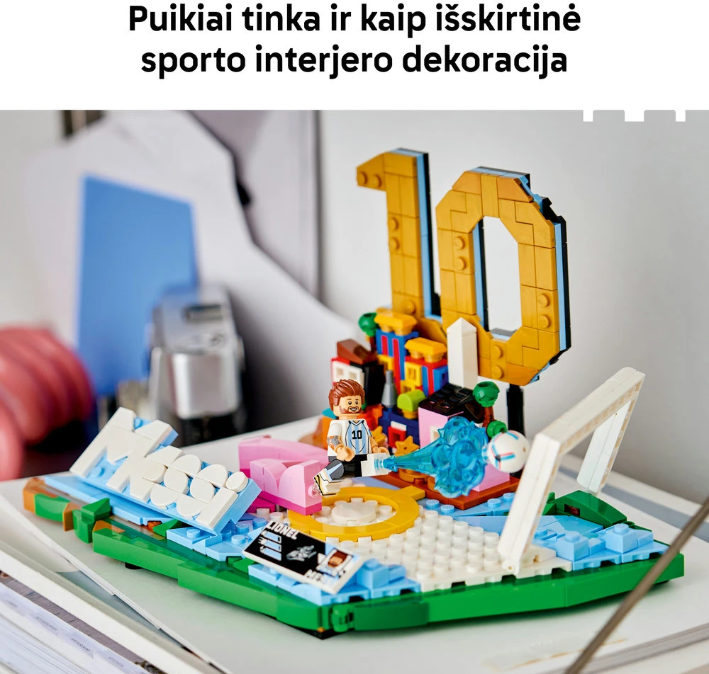 LEGO® Editions Lionel Messi – svarbiausi futbolo įvykiai, dekoro konstravimo rinkinys vaikams, 43011