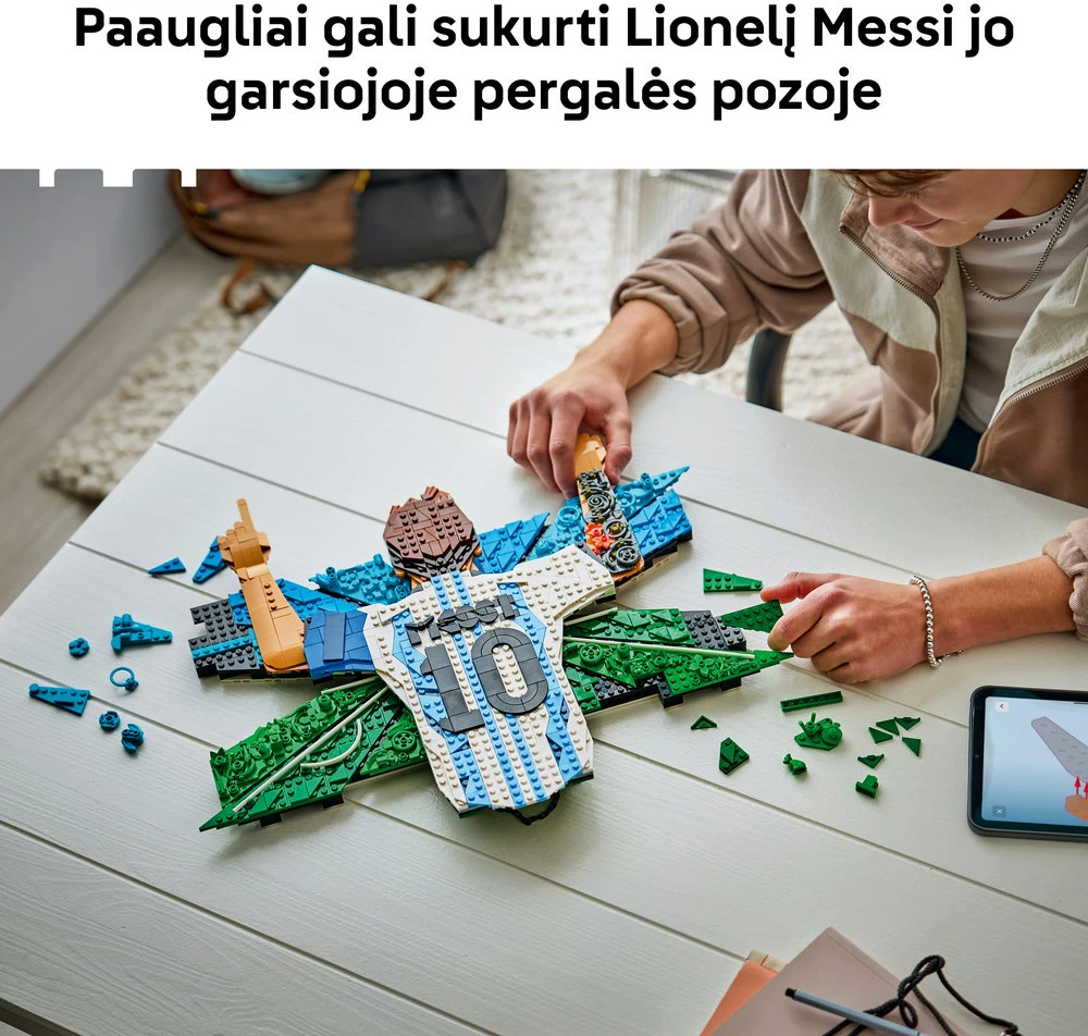LEGO® Editions Lionel Messi – šventimas Rinkinys 43018