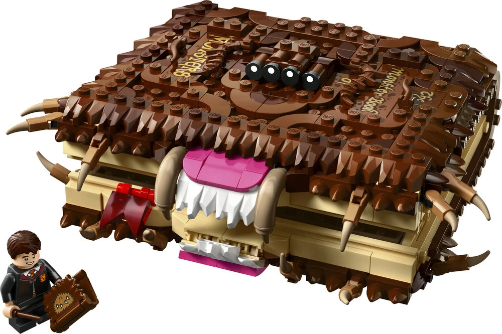 LEGO® Harry Potter Ėdri siaubinga pabaisų knyga (76449)