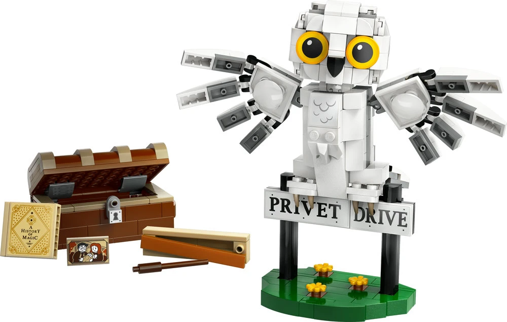 LEGO® Harry Potter Hedviga ketvirtame Ligustrų gatvės name (76425)