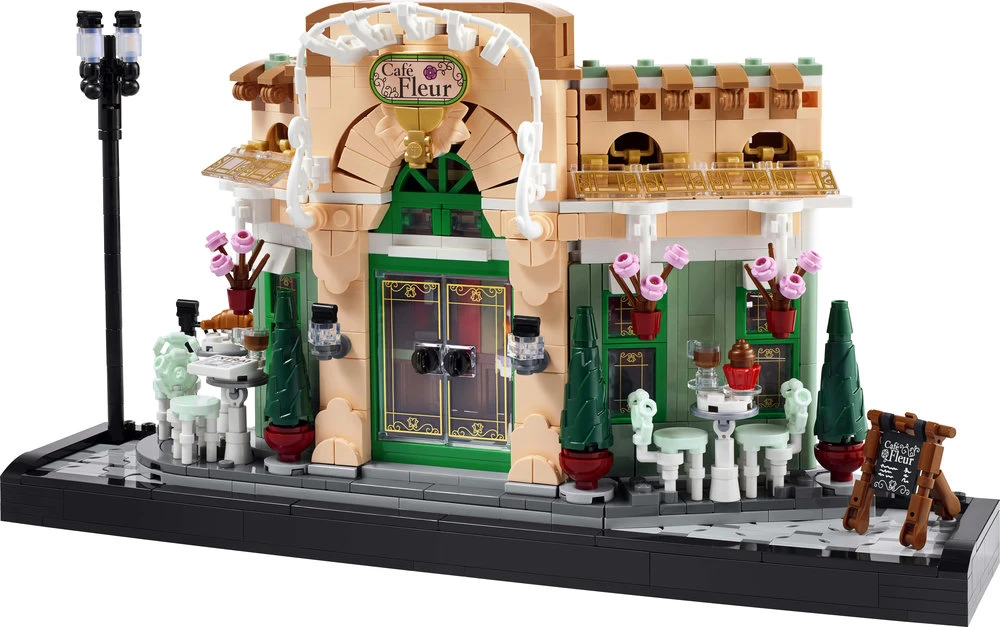 LEGO® Icons Prancūzų kavinė (10362)