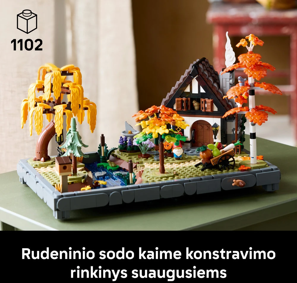 LEGO® Icons Rudeninis sodas kaime Konstravimo rinkinys 11372