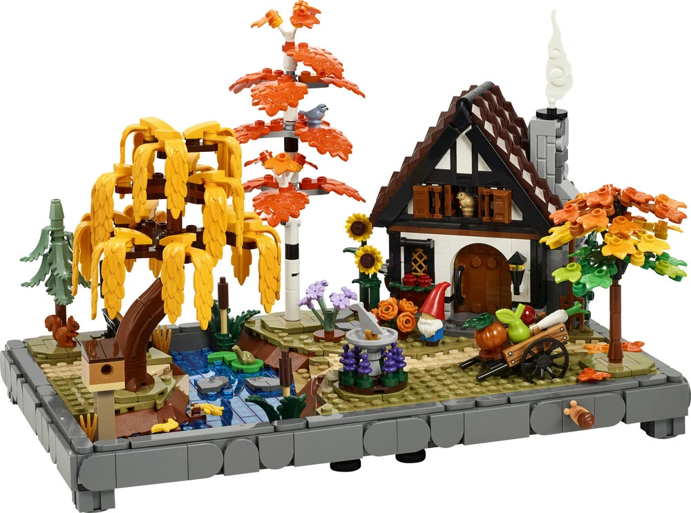 LEGO® Icons Rudeninis sodas kaime Konstravimo rinkinys 11372