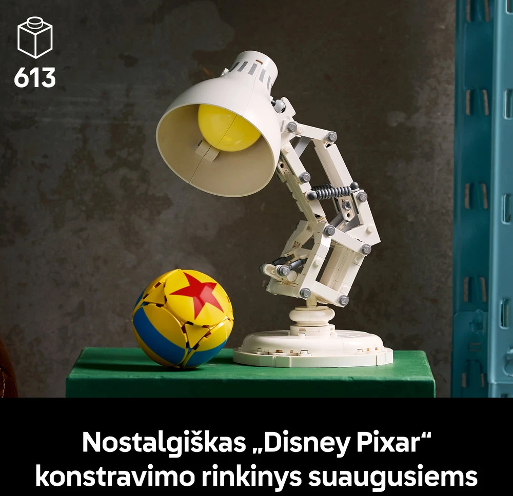 LEGO® Ideas | Disney Pixar Luxo Jr. modelis eksponuoti 21357