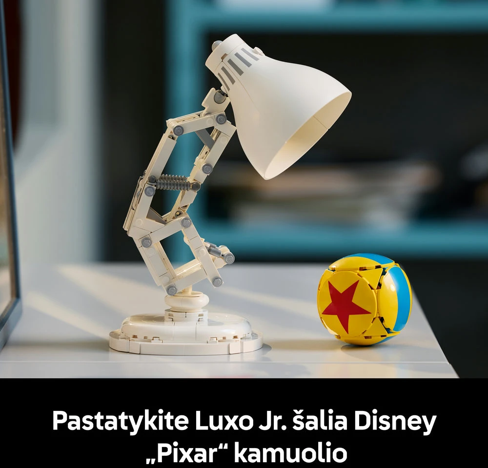 LEGO® Ideas | Disney Pixar Luxo Jr. modelis eksponuoti 21357