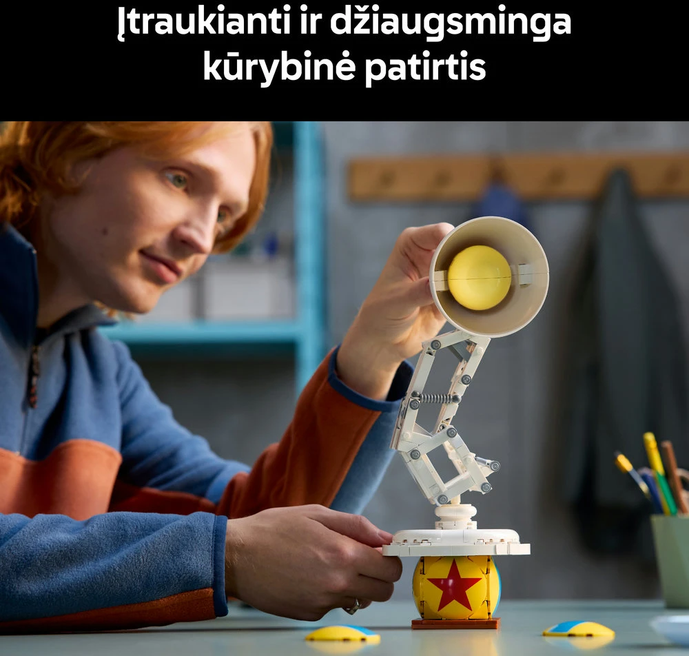 LEGO® Ideas | Disney Pixar Luxo Jr. modelis eksponuoti 21357