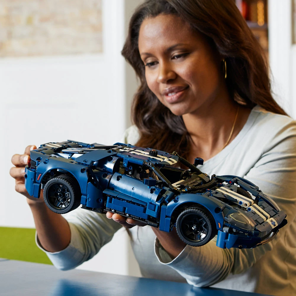 LEGO® Technic 2022 Ford GT (42154)