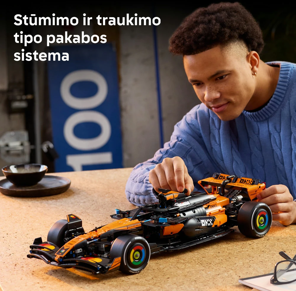 „LEGO® Technic“ automobilis „McLaren MCL39 F1®“ 42228