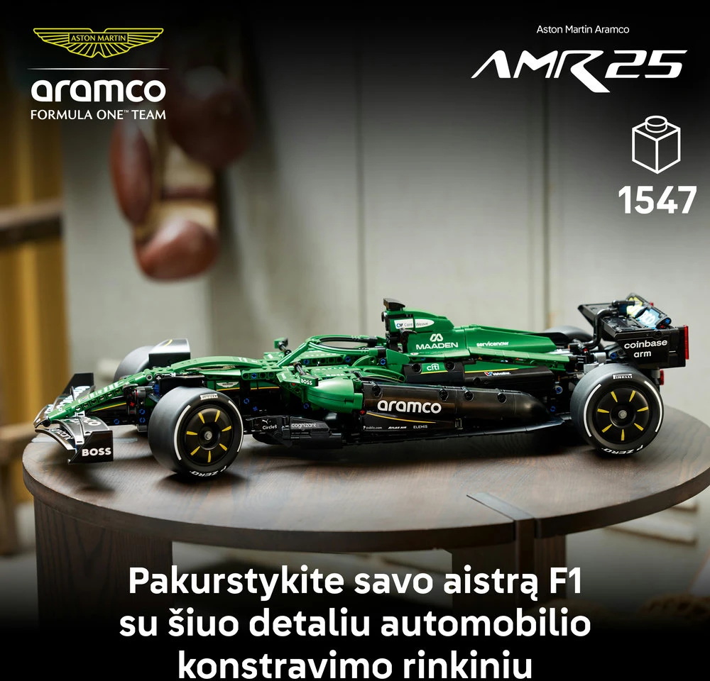 LEGO® Technic F1® bolidas „Aston Martin Aramco AMR25“ 42240