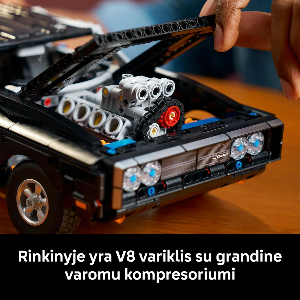 LEGO® Technic „Greiti ir įsiutę“ automobilis „Dodge Charger R/T“ 42231