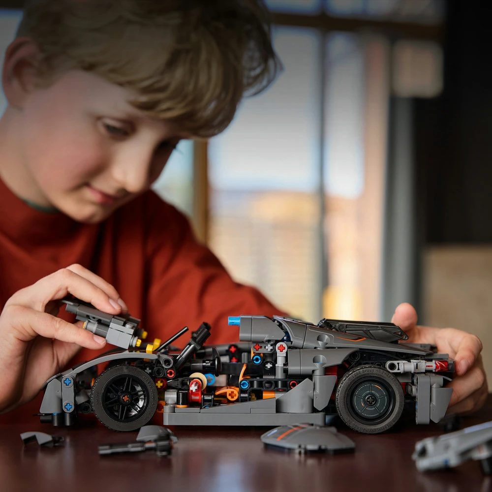 LEGO® Technic Hiperautomobilis Koenigsegg Jesko Absolut Grey (42173)