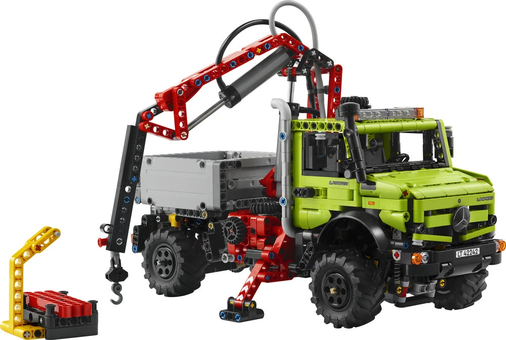 LEGO® Technic „Mercedes-Benz Unimog U 5023“ su gerve 42242