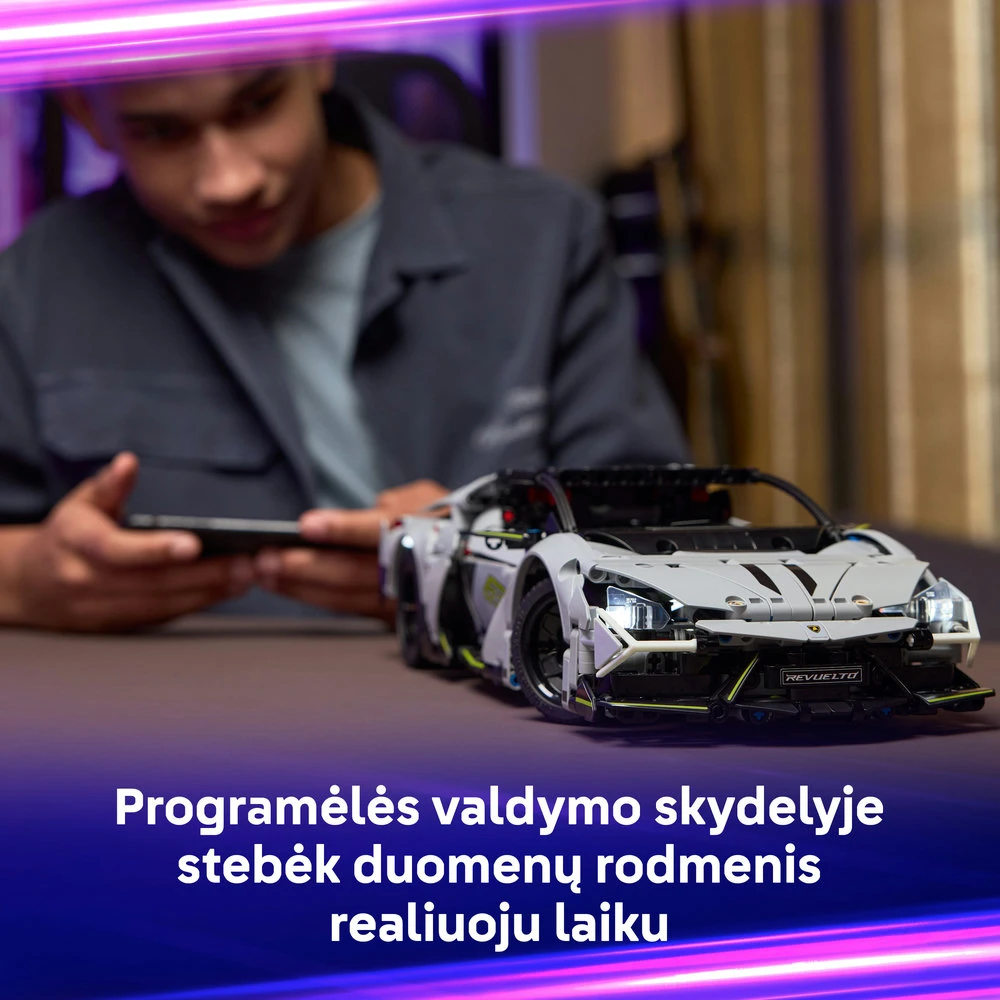 LEGO Technic Sportinis superautomobilis Lamborghini Revuelto 42214