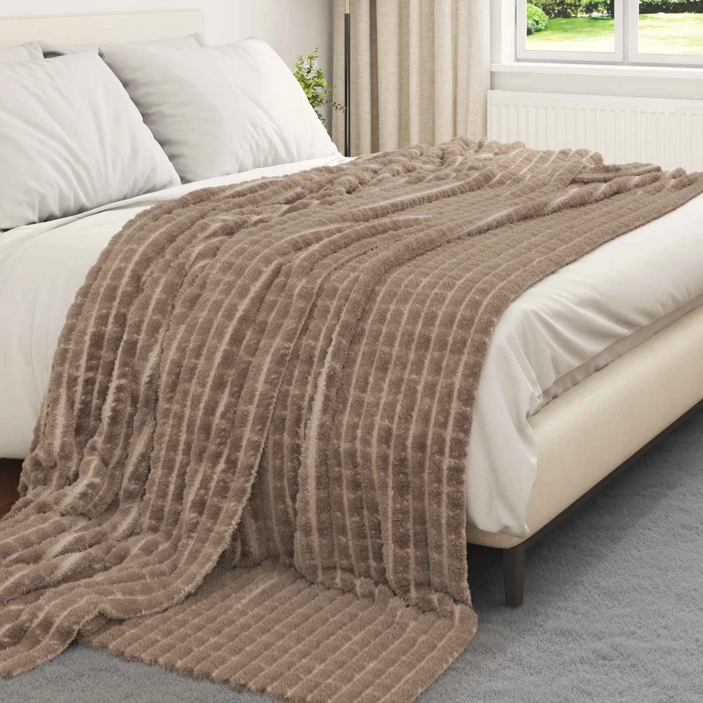 Apklotas Kupranugario 240 x 220 cm 1.37 kg Flysas