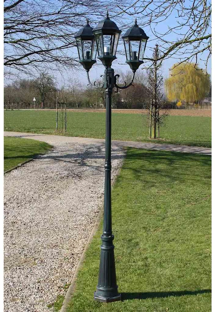 Brighton Trijų Šviestuvų Lauko Žibintas, 230 cm