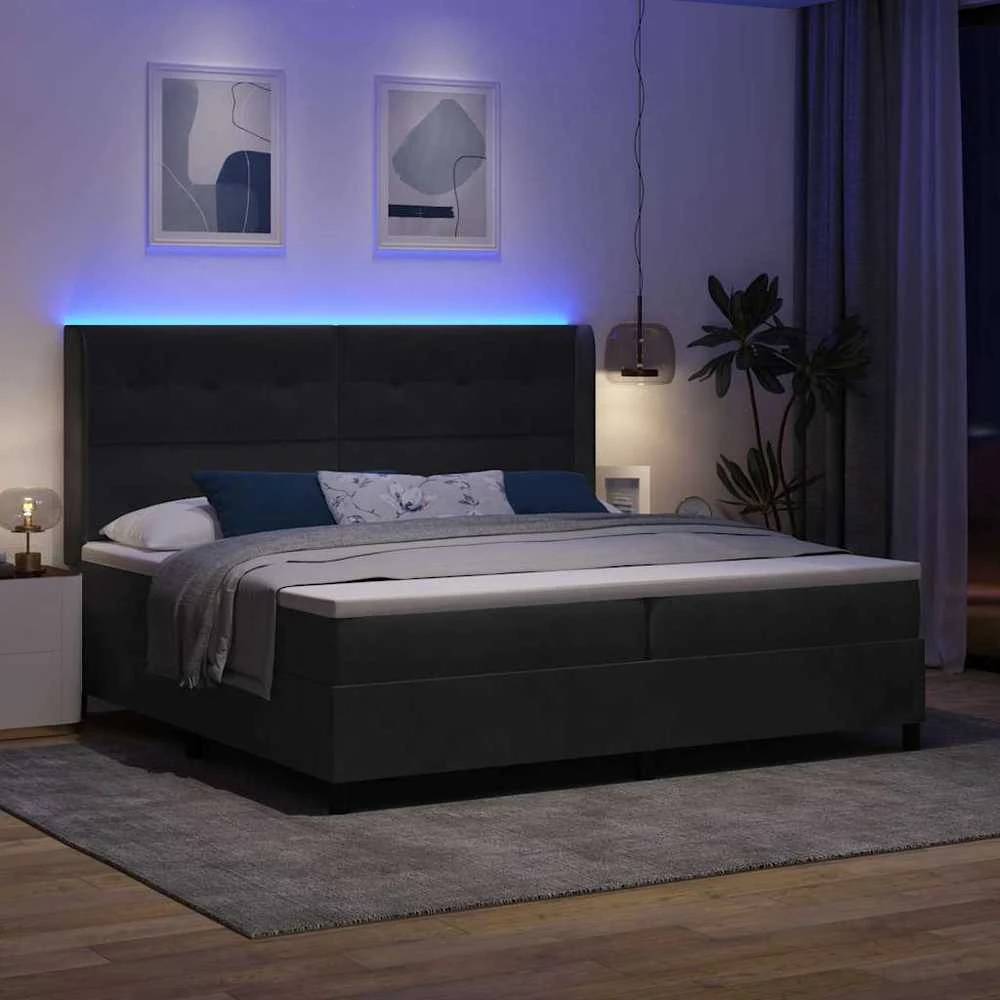 Kiemas lova su LED juostelėmis Juoda 200 x 200 cm Aksomas