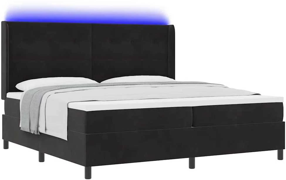 Kiemas lova su LED juostelėmis Juoda 200 x 200 cm Aksomas