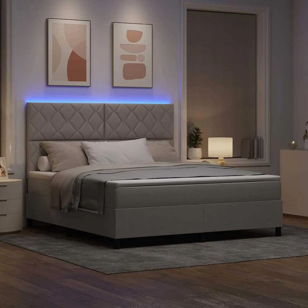 Kiemas lova su LED juostelėmis Tortora 180 x 200 cm audinys