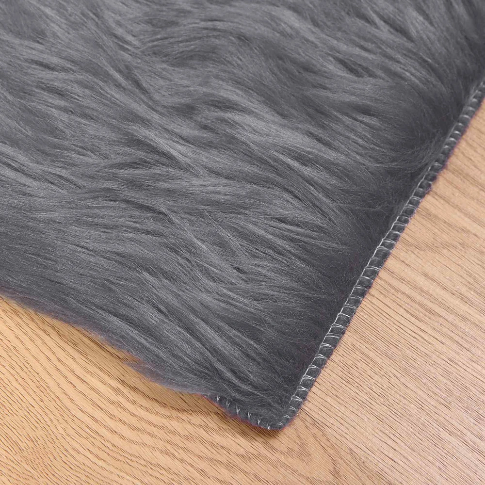 Dirbtinio avių kailio kilimas TAFALLA Antracito 80 x 250 cm