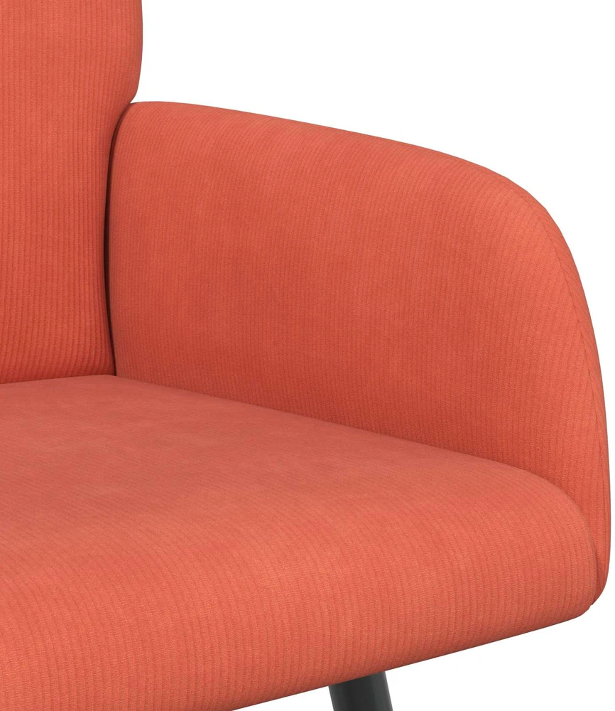 Dvivietė sofa su metalinėmis kojelėmis 2 vietos