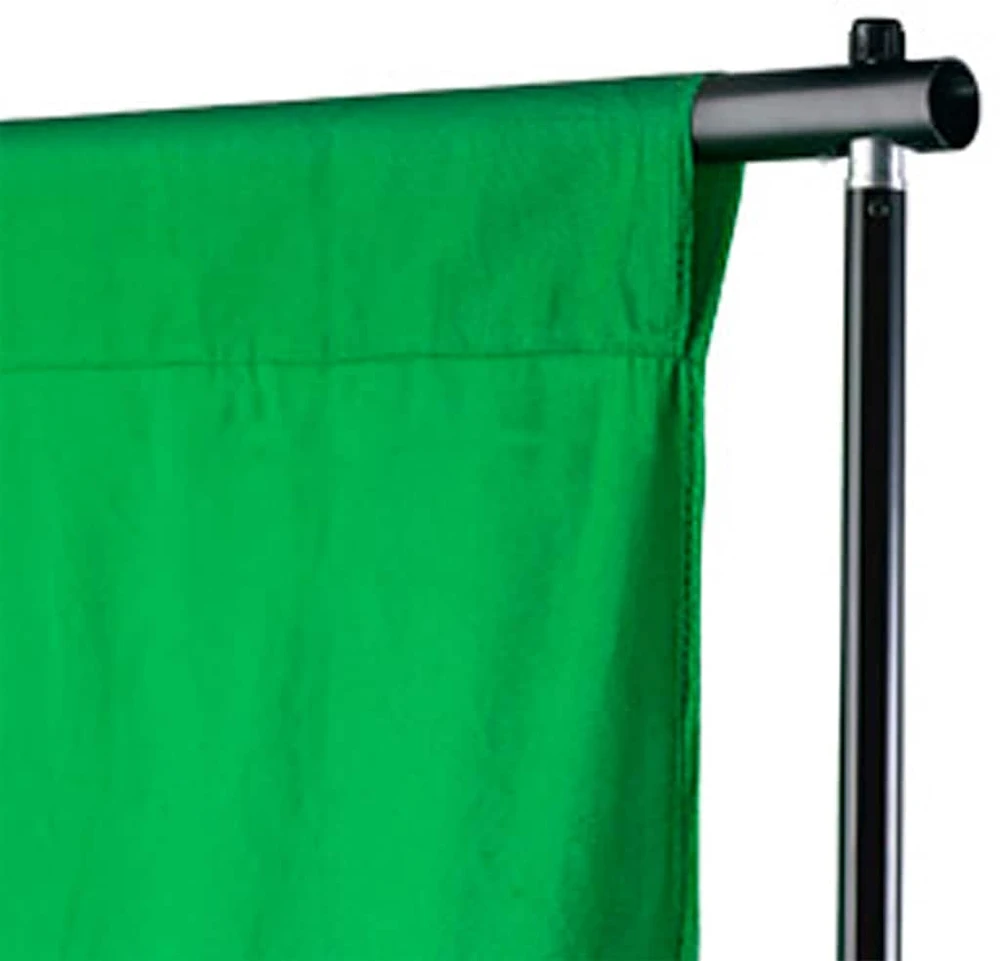 Fotostudijos komplektas su fonu, šviestuvais ir skėčiais