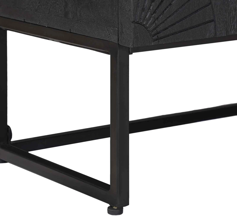 Kabalas Juodas 105 x 30 x 68 cm