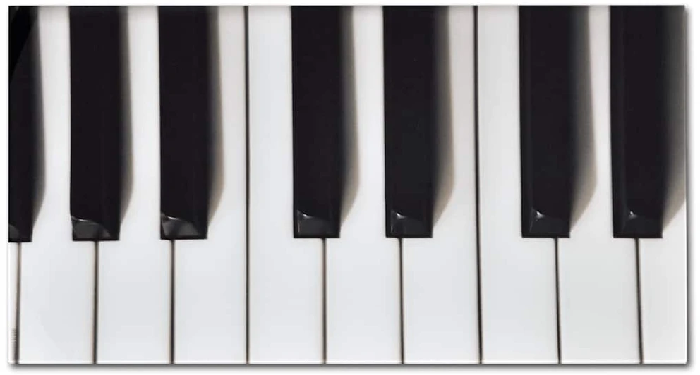 Kavos staliukas su stikliniu pianino stalviršiu