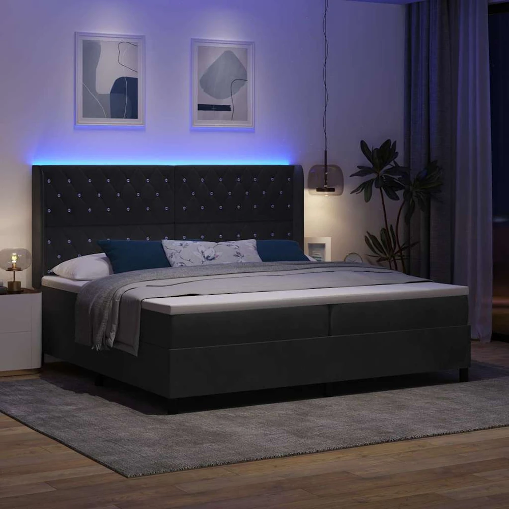 Kiemas lova su čiužiniu su LED Juoda 200 x 200 cm Aksomas