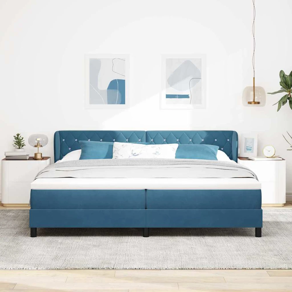 Kiemas lova su čiužiniu Tamsi mėlyna 200 x 200 cm Aksomas
