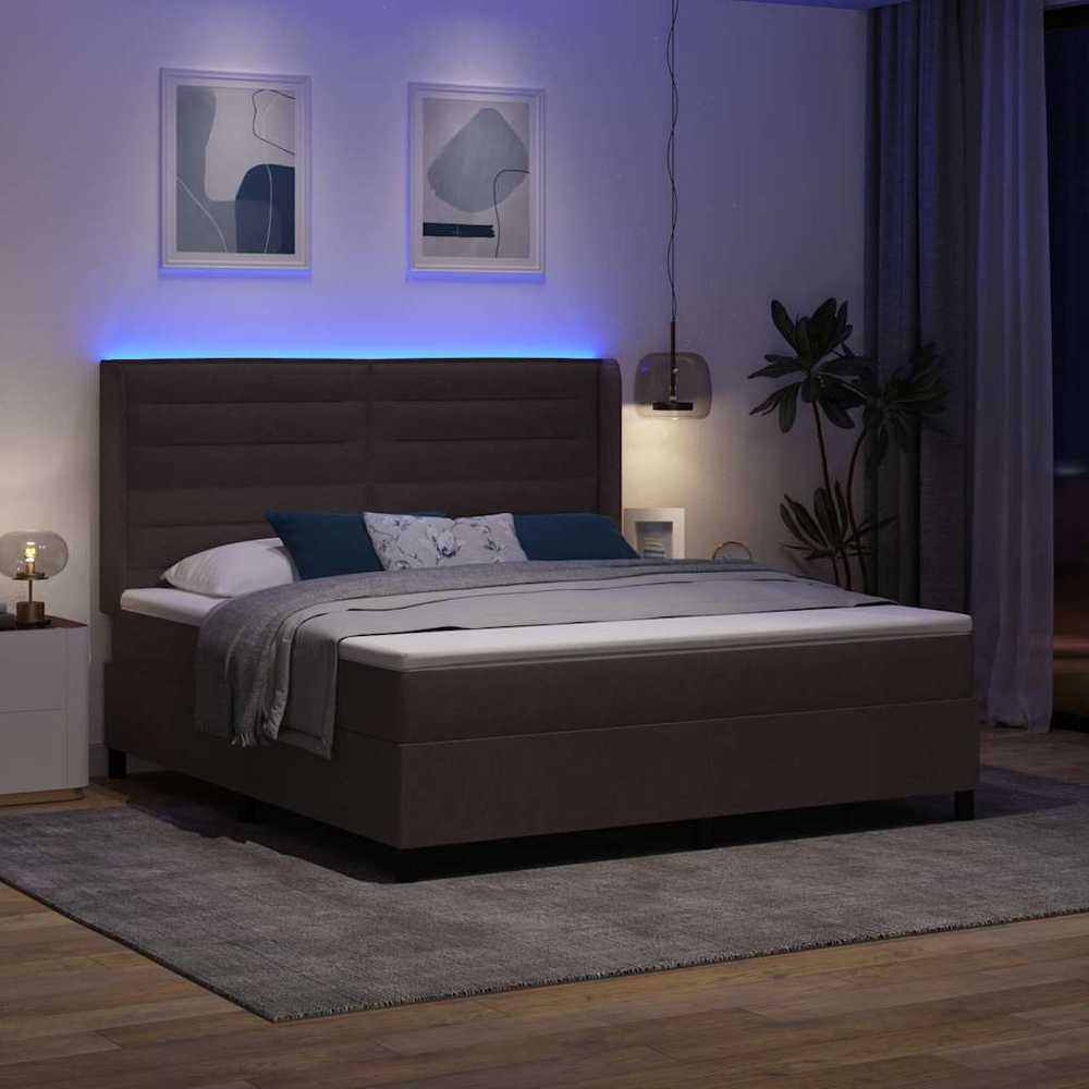 LED Čiužinio Lova Tamsiai rudas 180 x 200 cm audinys