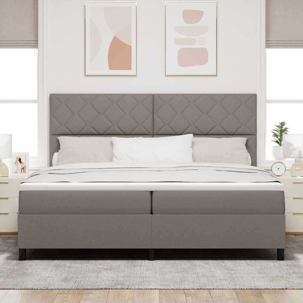 Kiemas lova su LED juostelėmis Tortora 200 x 200 cm audinys