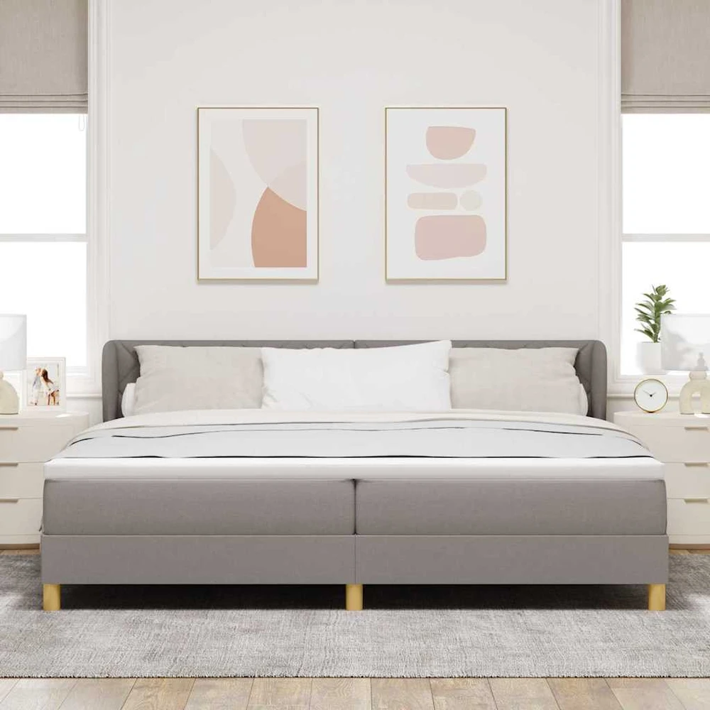 Kiemas lova su galvūgalio Tortora 200 x 200 cm audinys