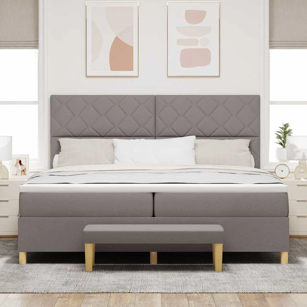 Kiemas lova su pagalve Tortora 200 x 200 cm audinys