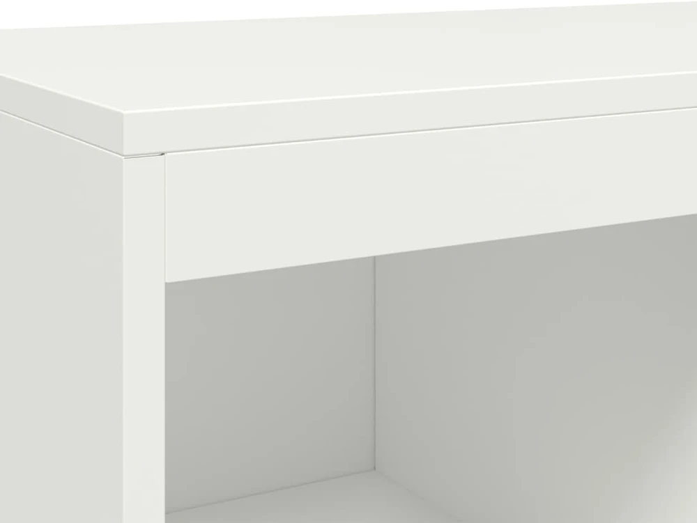 Komoda, baltos spalvos, 68x39x111,5 cm, plienas