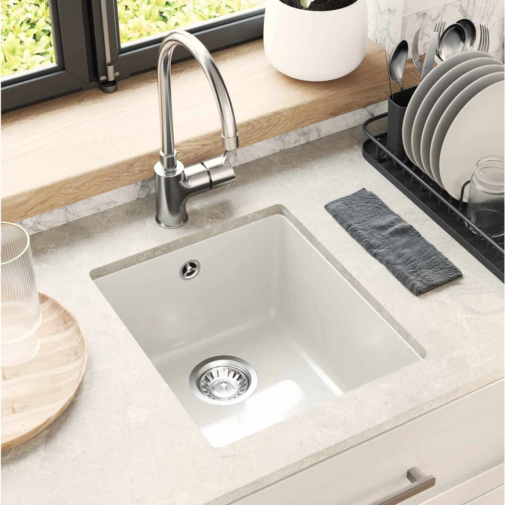 Kriauklė 80% Kvarcas ir 20% Derva 370 x 460 mm Balta
