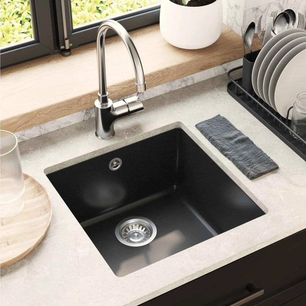 Kriauklė 80% Kvarcas ir 20% Derva 430 x 460 mm Juoda
