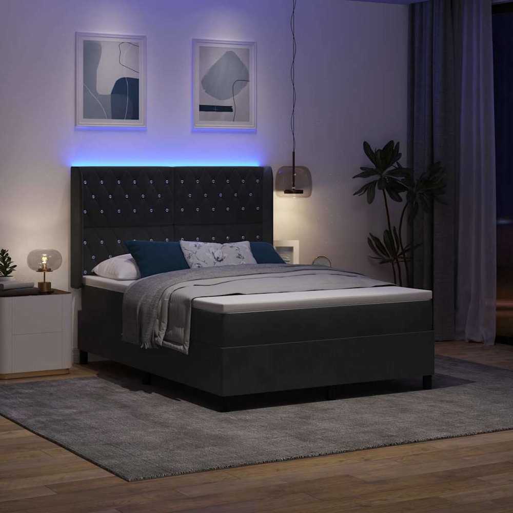 Kiemas lova su LED juostelėmis Juoda 140 x 200 cm Aksomas