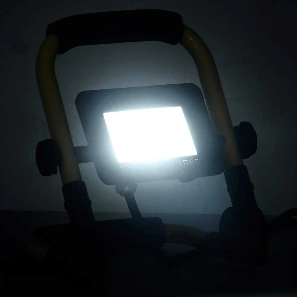 LED prožektorius su rankena, šaltos baltos spalvos, 20W