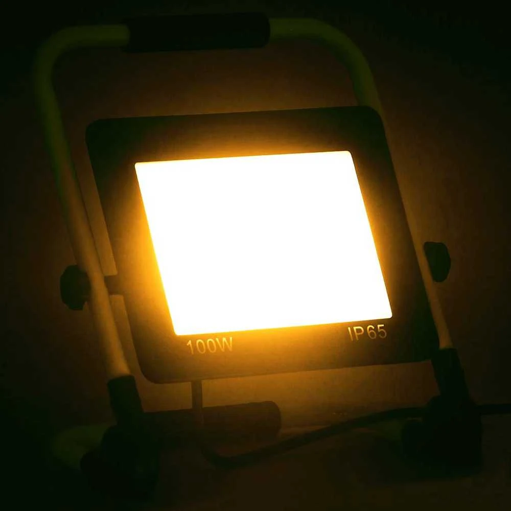 LED prožektorius su rankena, šiltos baltos spalvos, 100W