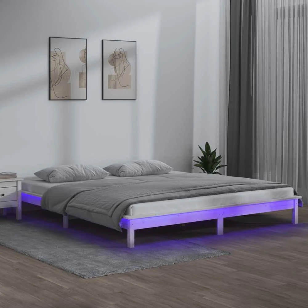 Lovos rėmas su LED, baltos spalvos, 140x200cm, medienos masyvas