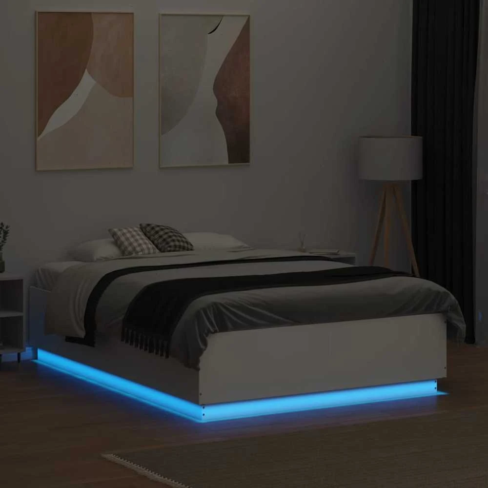 Lova Lovos rėmas su LED, baltas, 135x190cm, apdirbta mediena