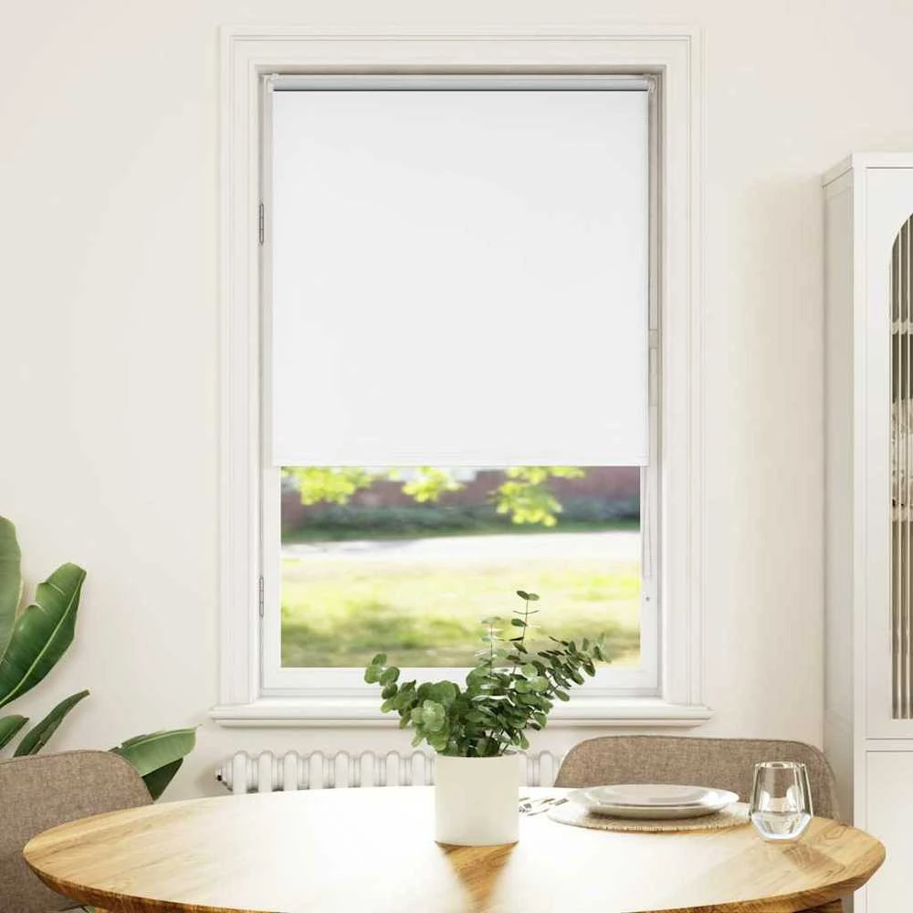 Naktinis roletas baltos spalvos 65x150 cm audinio plotis 60,7cm