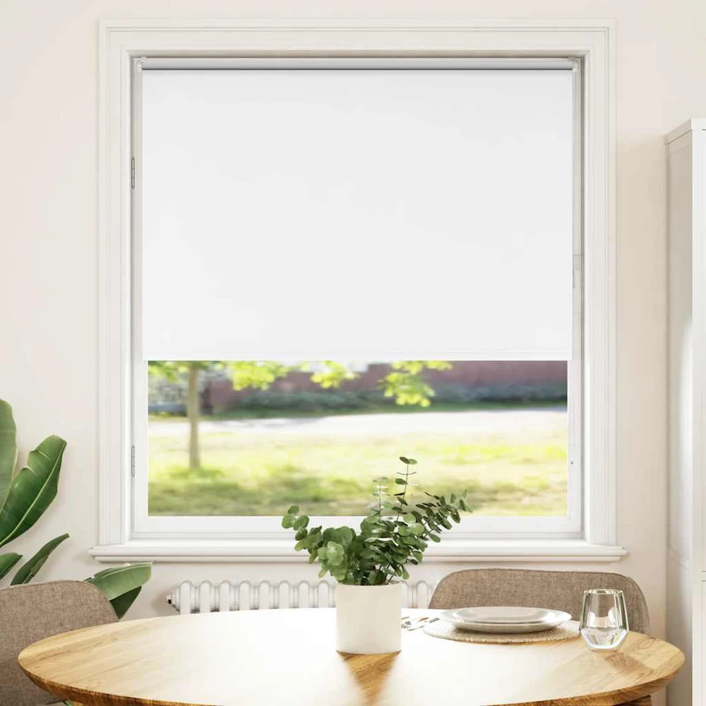 Naktinis roletas baltos spalvos 95x150 cm audinio plotis 90,7cm