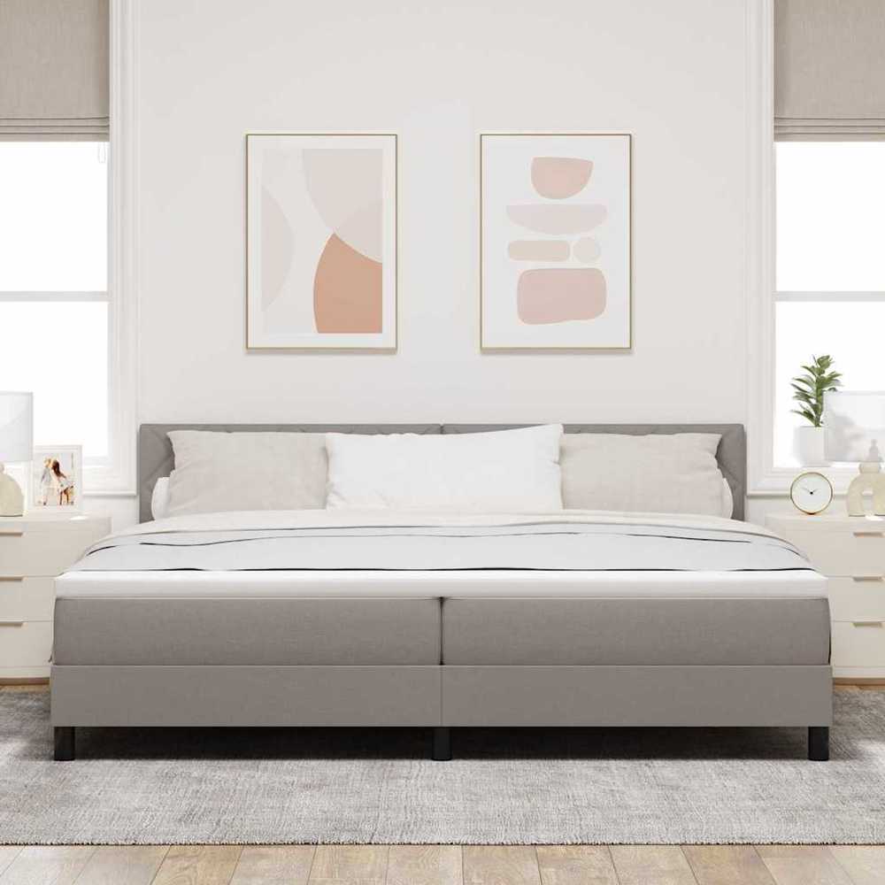 Kiemas lova su pagalve Tortora 200 x 200 cm audinys