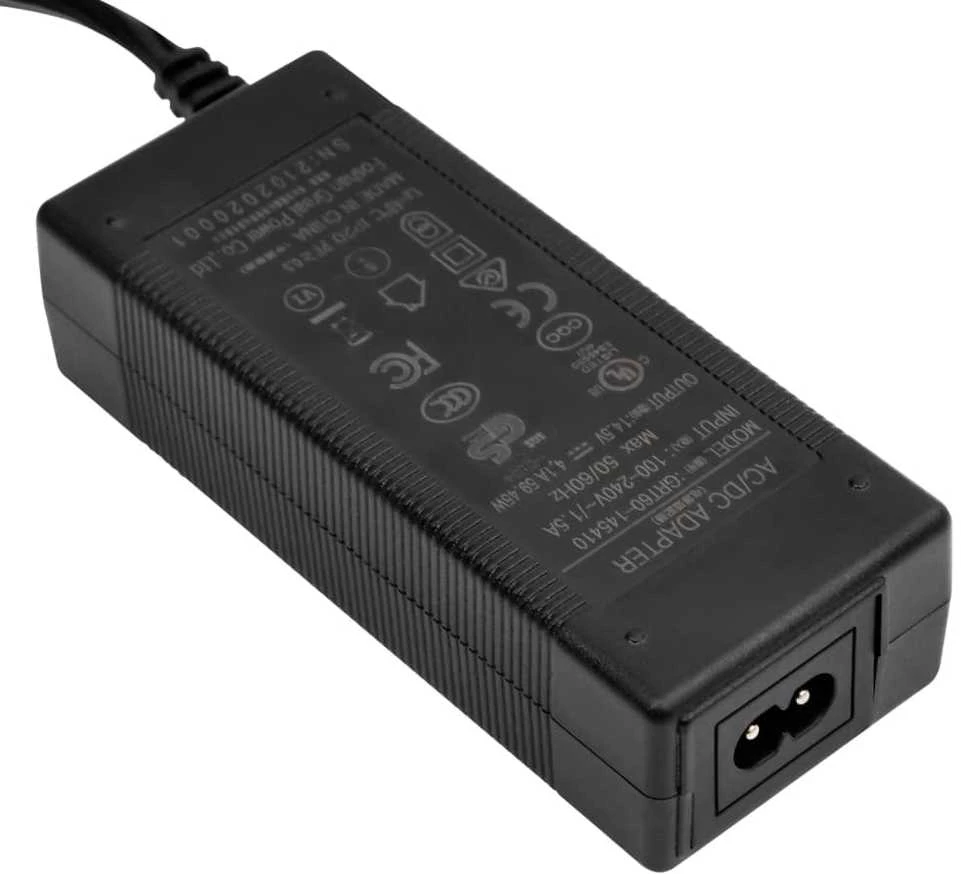 Šaltdėžė su ratukais ir adapteriu, juoda ir pilka, 30l, PP