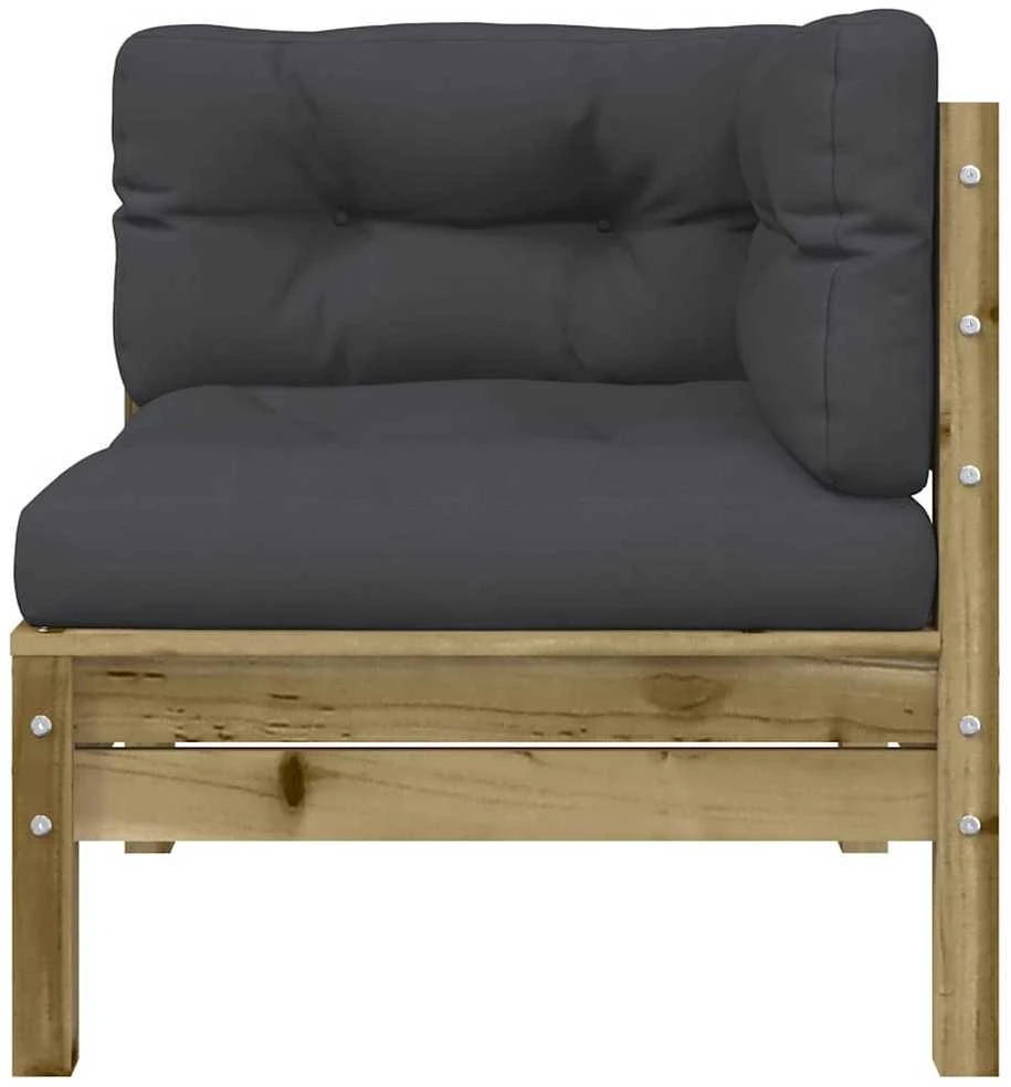 Sodo sofa su pagalvėlėmis ir pakoja, impregnuota pušies mediena