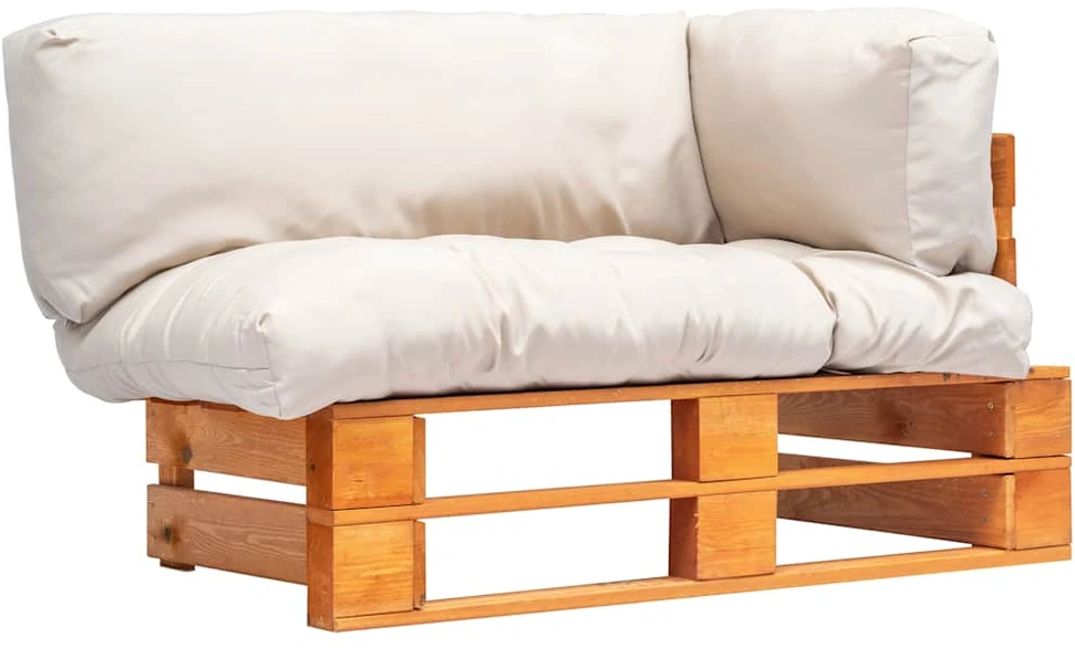 Sofa iš palečių su smėlio spalvos pagalvėlėmis, pušies mediena