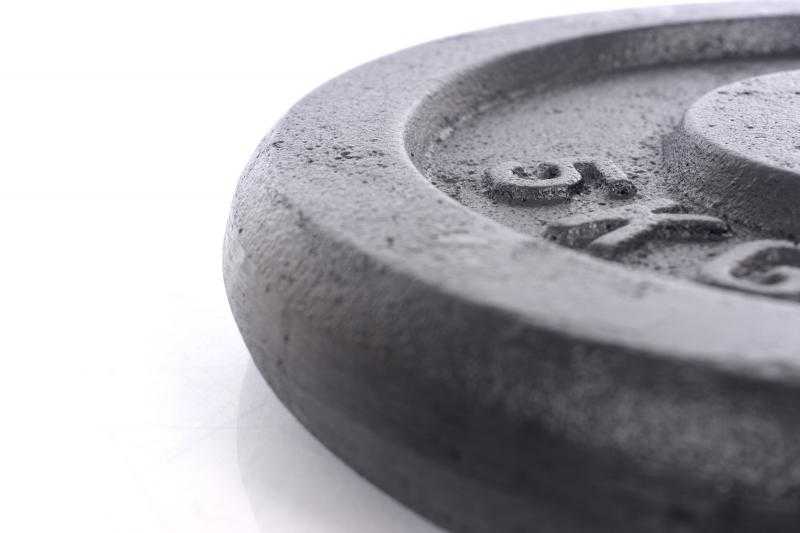 Metalinis diskas štangoms ir hanteliams 5kg (31,5mm)