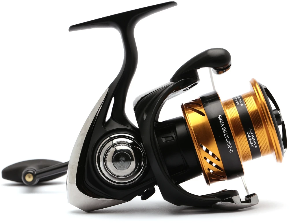 Ritė limituoto leidimo DAIWA Ninja BG 24 LT 4000-C