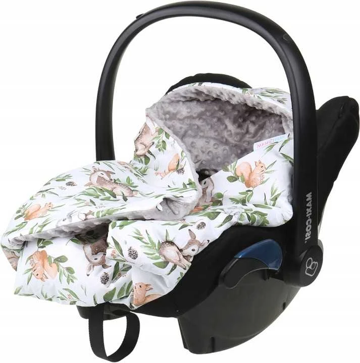 Babymam Automobilinės kėdutės antklodė - įdėklas, 80x80 cm
